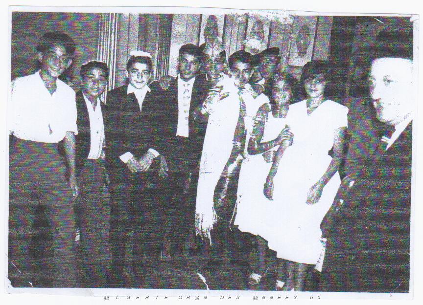 1 a gauche c'est toi,3 marcel alzraa,5 rene mon frere.1 a droite ma soeur colette.jpg